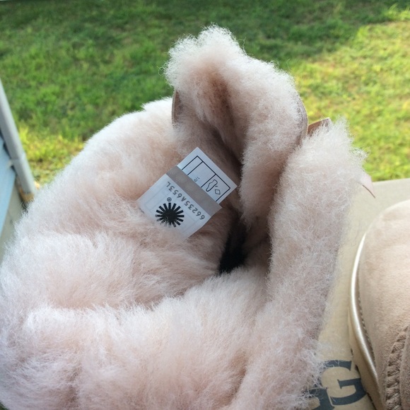 UGG Mini Bailey Bow II Metallic - Picture 5 of 8